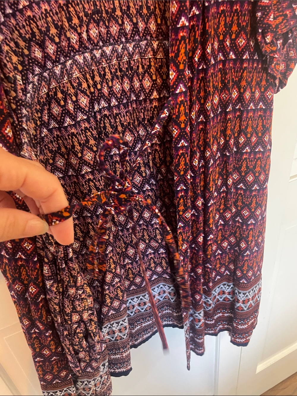 Women’s Printed Open-Front Robe Kimono - Burgundy Pattern - Picture 7 of 7